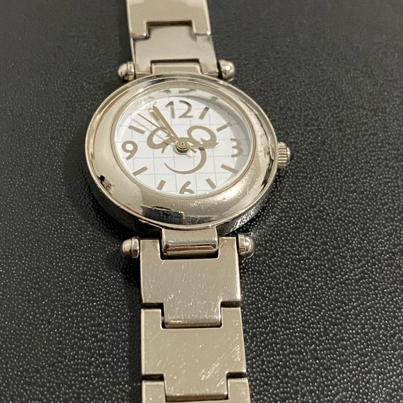 Pre-loved Mickey Mouse Watch. - Picture 4 of 5